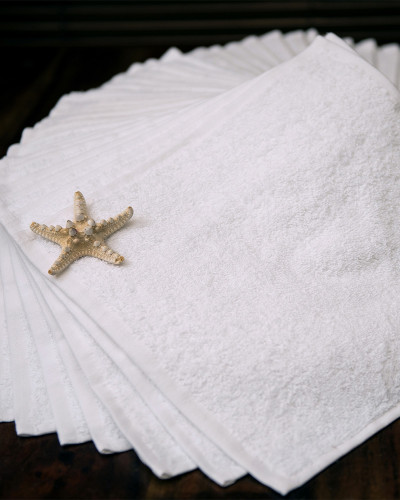 Ręczniczek myjka SPA Ręcznik 30x30cm biały 450g/m2